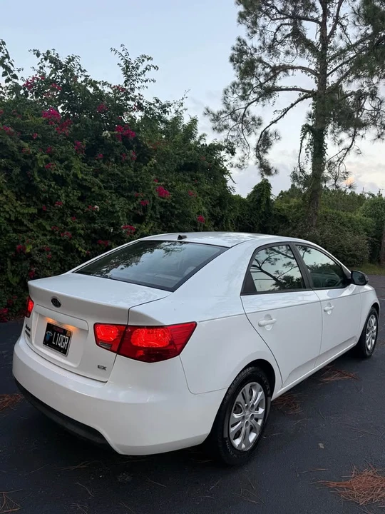 2012 Kia Forte - Image 3 of 7