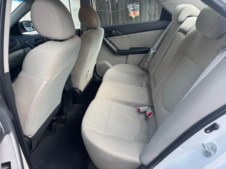 2012 Kia Forte - Image 6 of 7