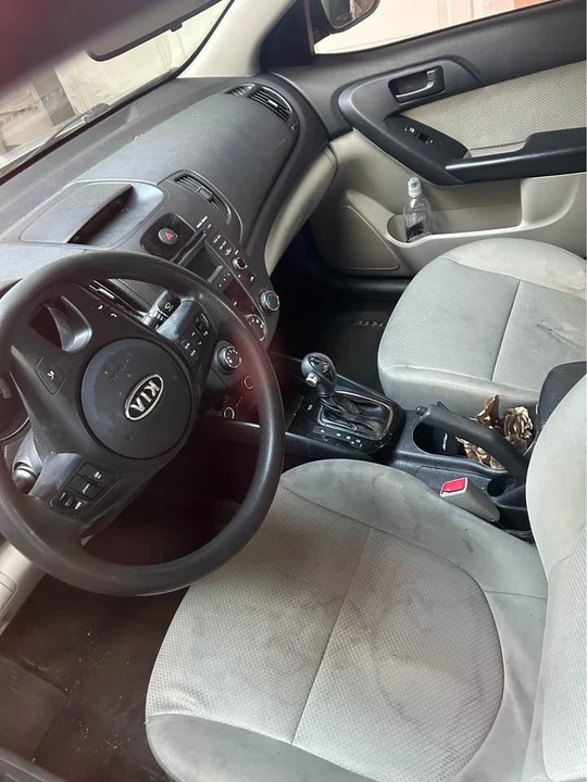 2012 Kia Forte - Image 5 of 5