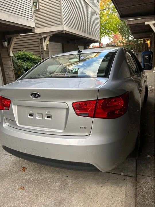 2012 Kia Forte - Image 3 of 4