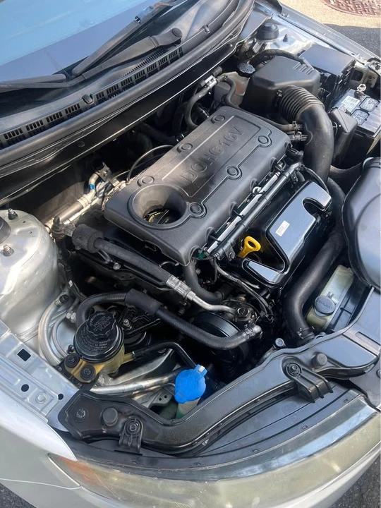 2012 Kia Forte - Image 11 of 14
