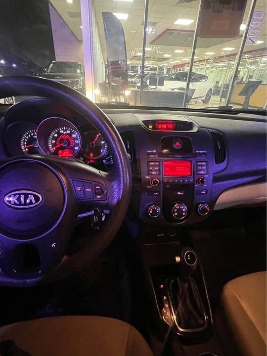 2012 Kia Forte - Image 3 of 14