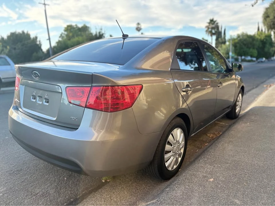 2012 Kia Forte - Image 3 of 7