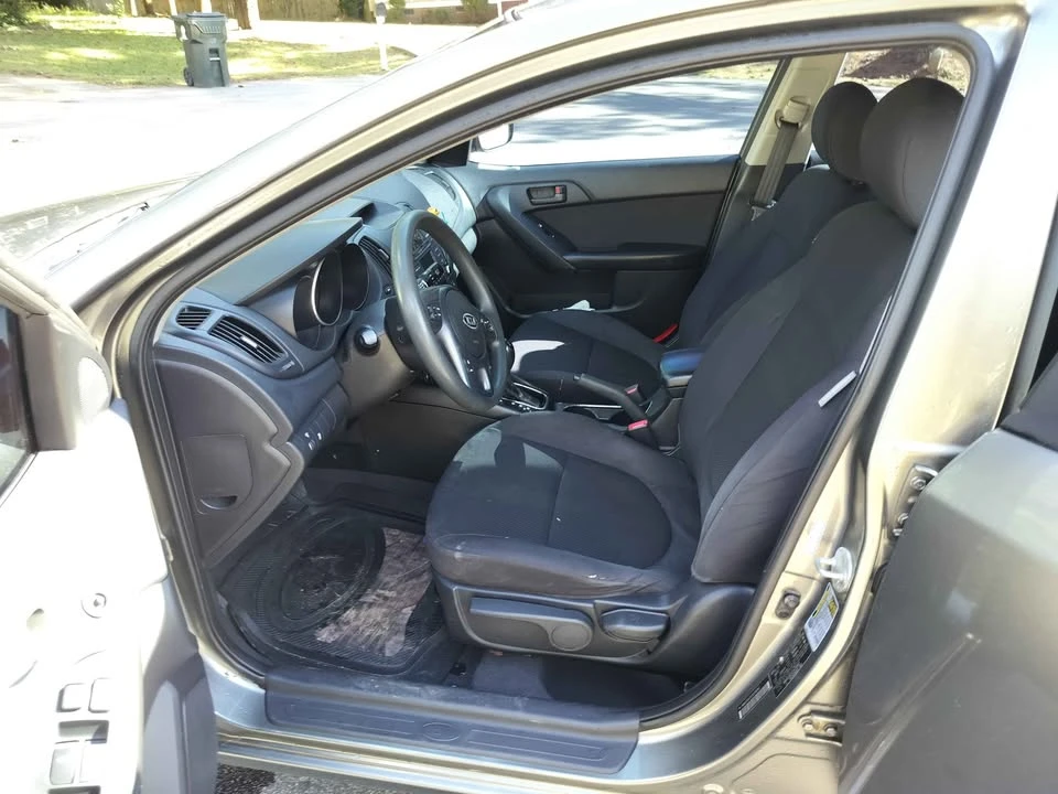 2012 Kia Forte - Image 9 of 9