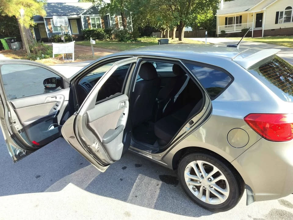 2012 Kia Forte - Image 7 of 9