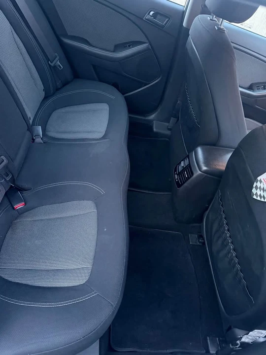 2012 Kia Optima/K5 - Image 10 of 12