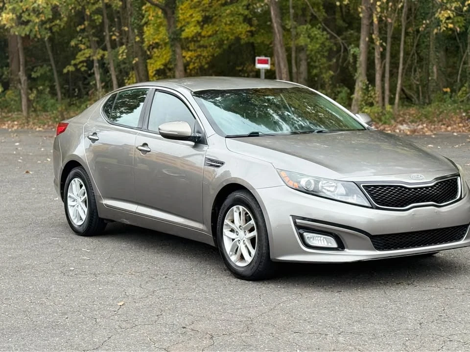 2012 Kia Optima/K5 - Image 6 of 12
