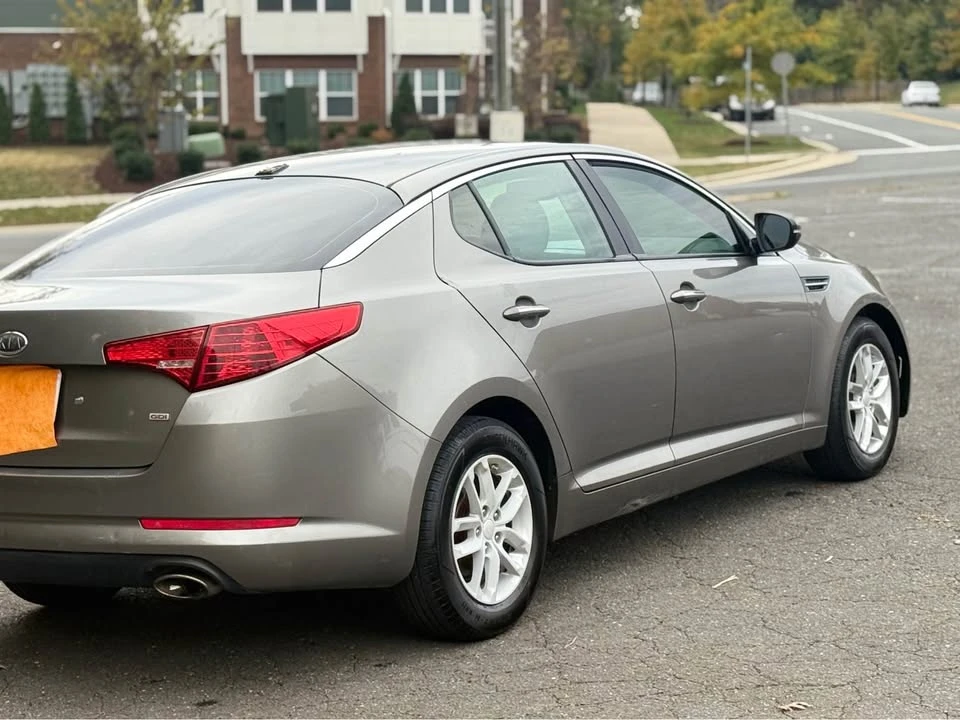 2012 Kia Optima/K5 - Image 2 of 12