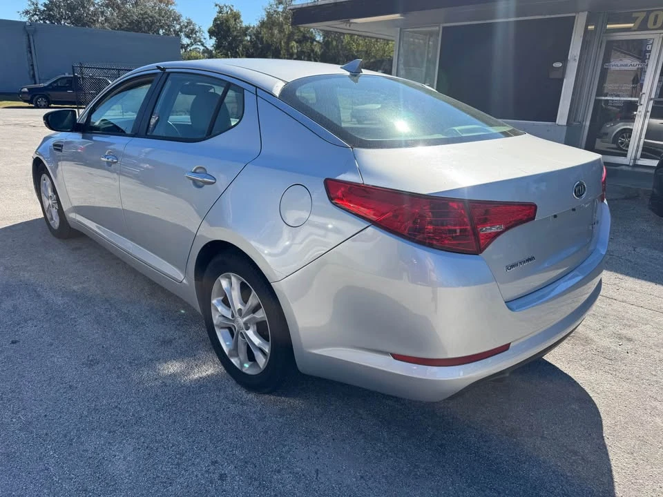 2012 Kia Optima/K5 - Image 5 of 14