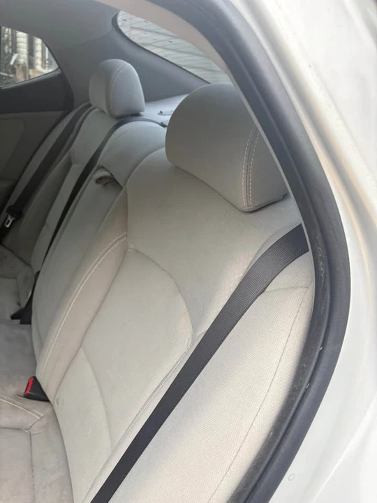 2012 Kia Optima/K5 - Image 8 of 11