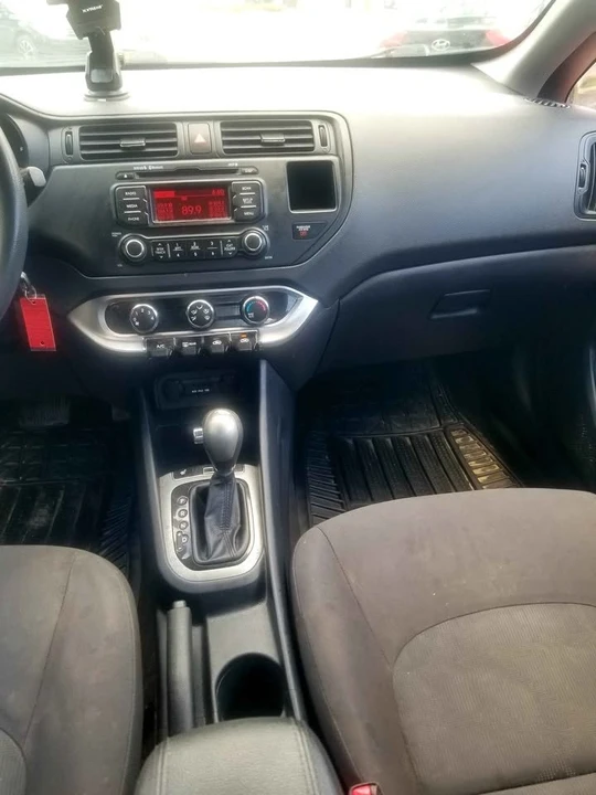 2012 Kia Rio - Image 10 of 11