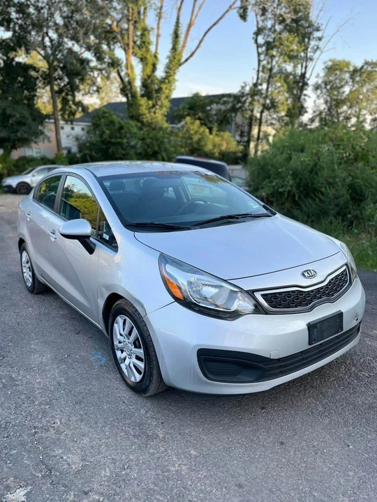 2012 Kia Rio - Image 3 of 11
