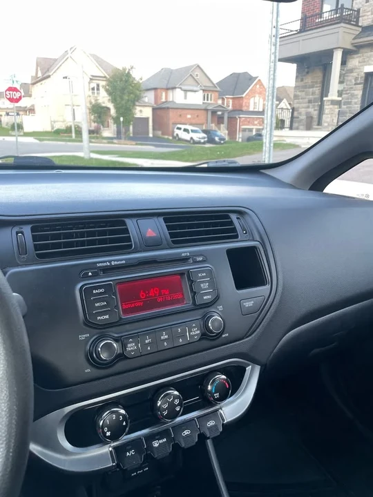 2012 Kia Rio - Image 7 of 12