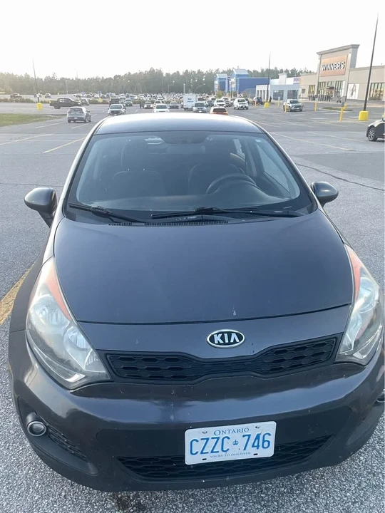 2012 Kia Rio - Image 2 of 11