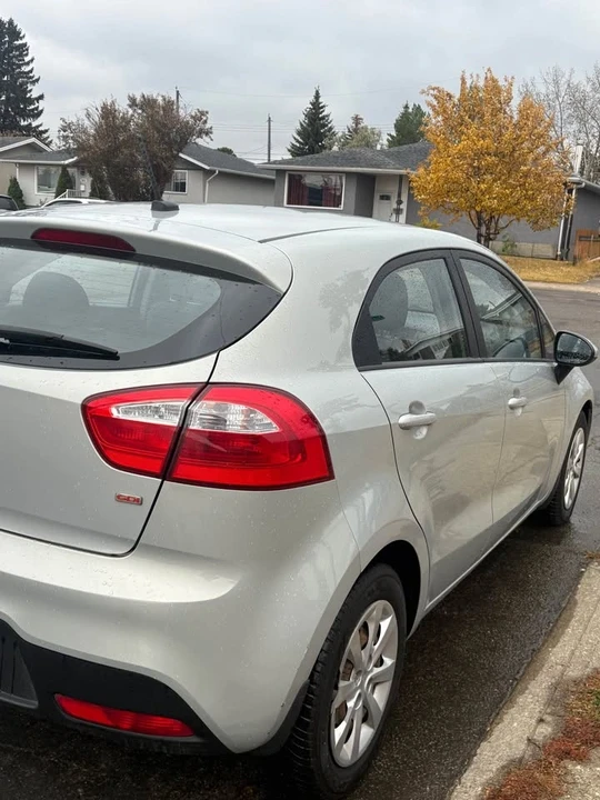 2012 Kia Rio - Image 4 of 9