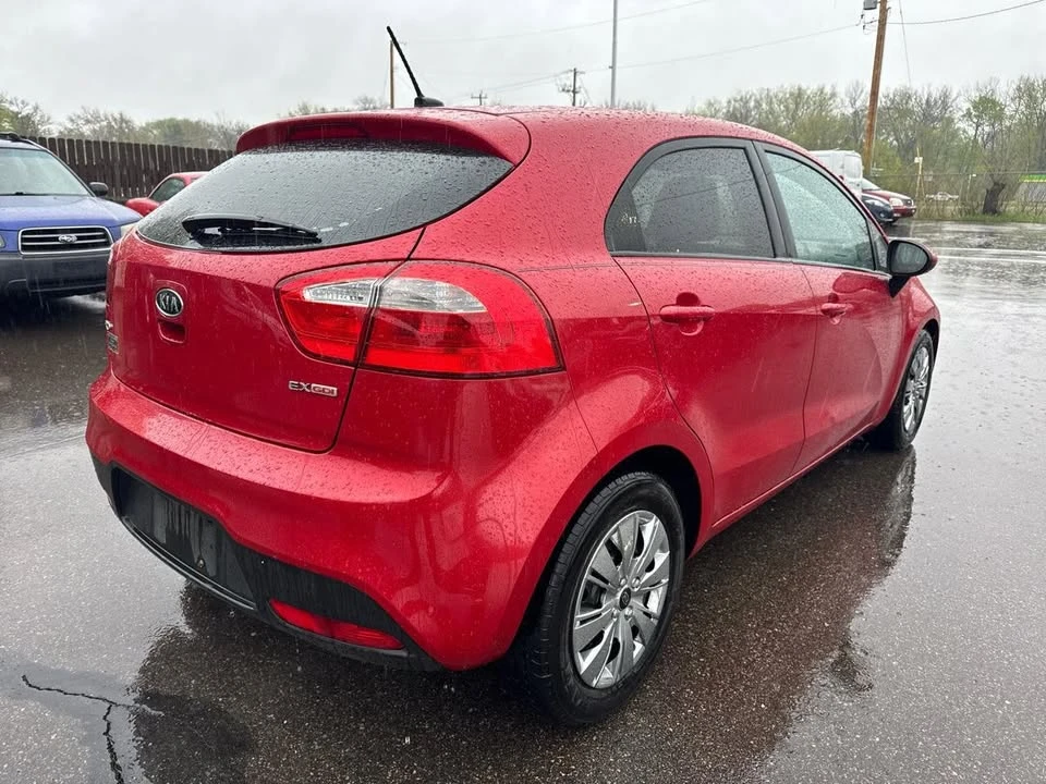 2012 Kia Rio - Image 5 of 11