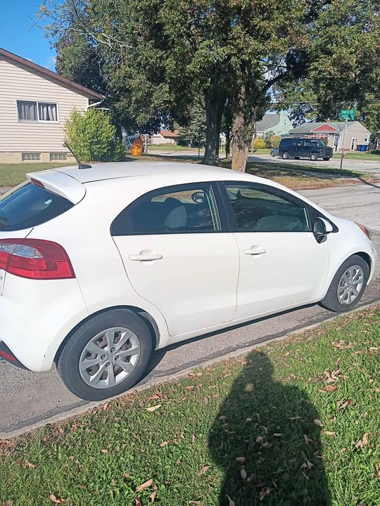 2012 Kia Rio - Image 3 of 10