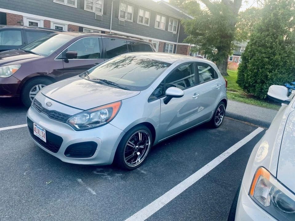 2012 Kia Rio - Image 2 of 7