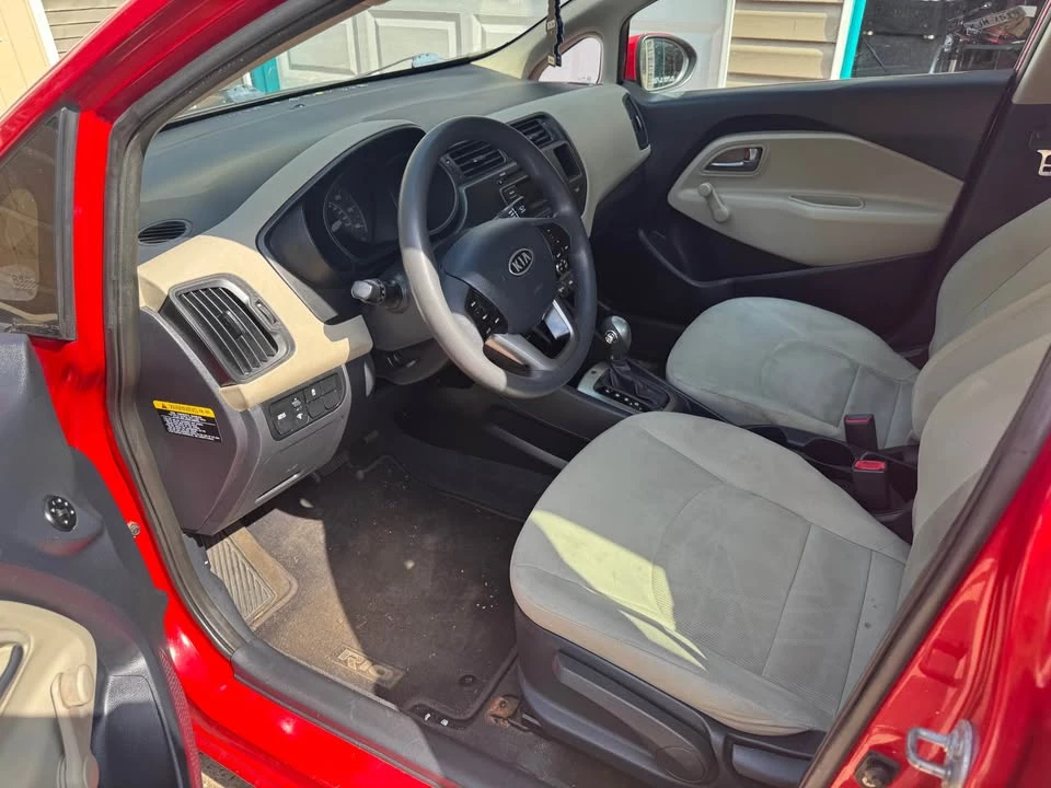 2012 Kia Rio - Image 10 of 15