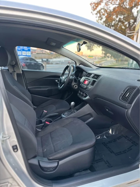 2012 Kia Rio - Image 13 of 13