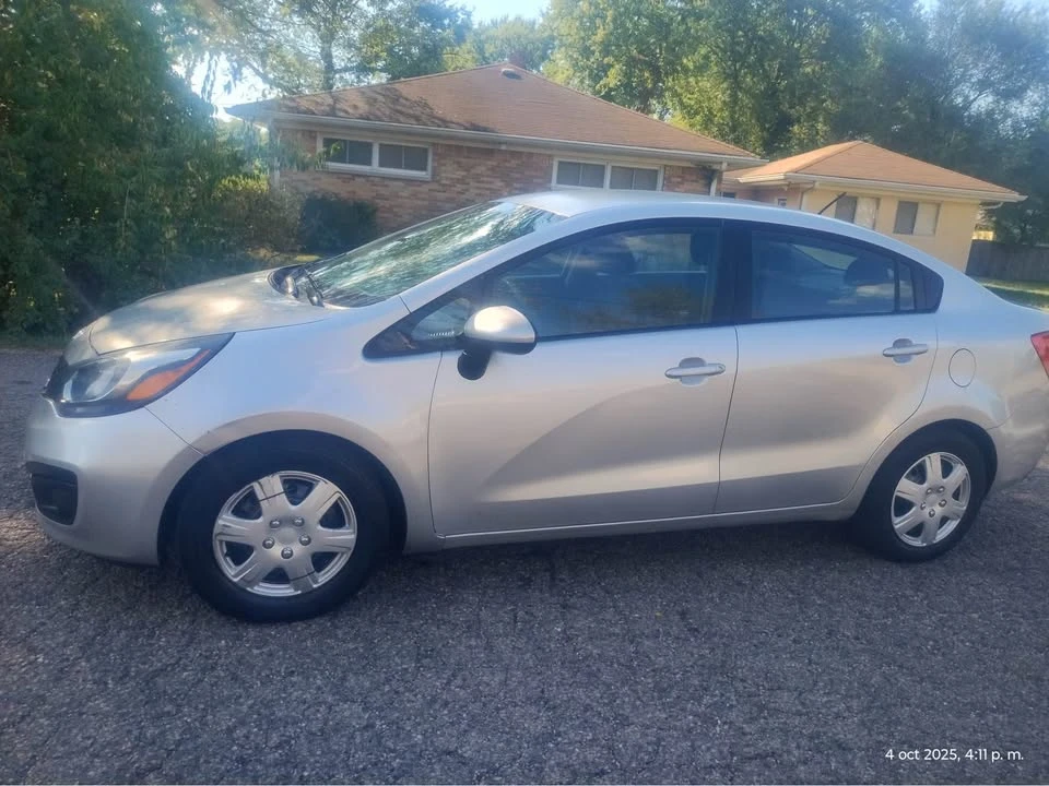 2012 Kia Rio - Image 3 of 12