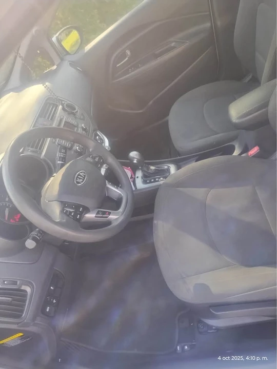 2012 Kia Rio - Image 9 of 12