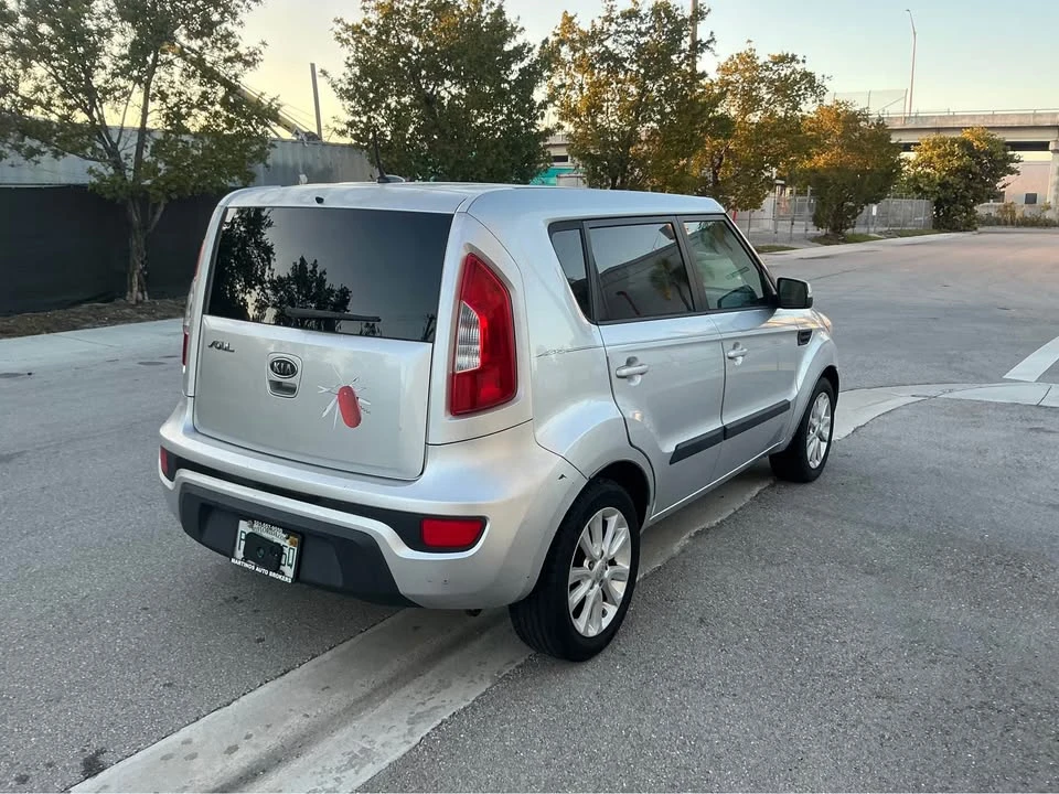 2012 Kia Soul - Image 4 of 11