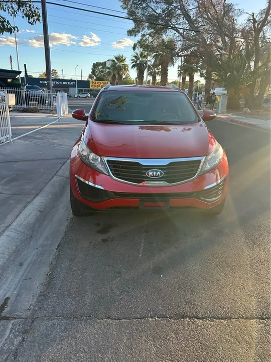 2012 Kia Spectra - Image 2 of 10