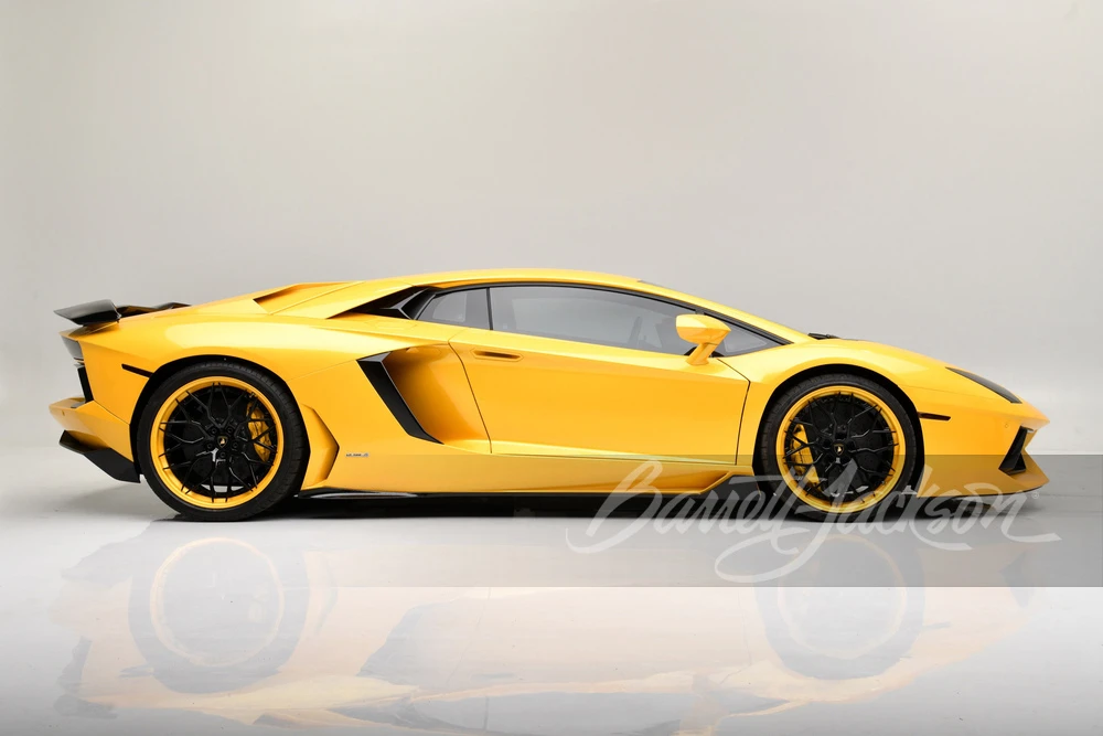 2012 Lamborghini Aventador LP700-4 - Image 15 of 15