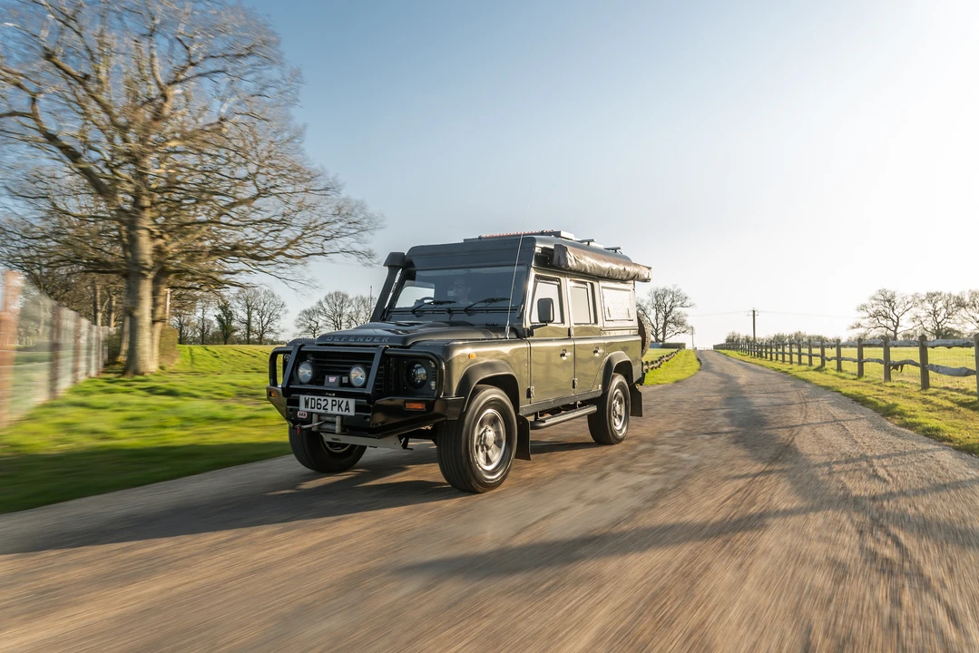 2012 Land Rover Defender 110 - Image 17 of 31