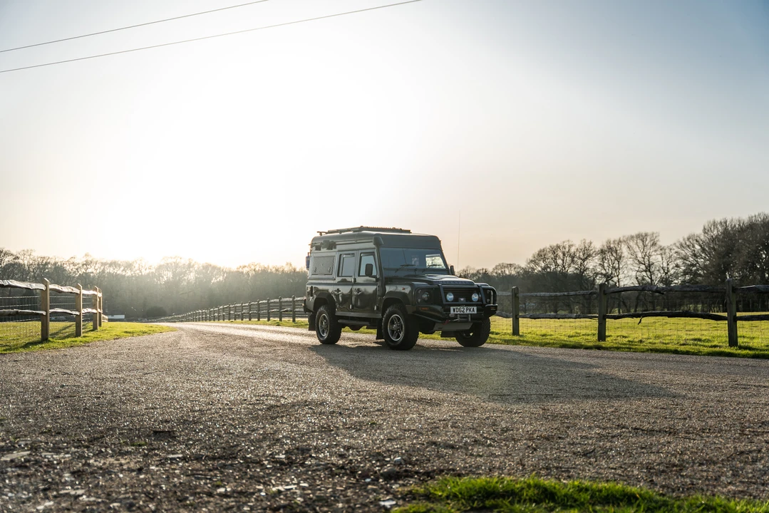 2012 Land Rover Defender 110 - Image 23 of 31