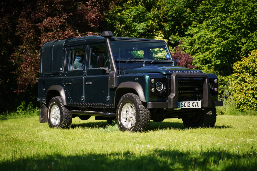 2012 Land Rover Defender 110 - Image 5 of 31