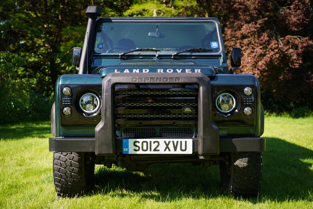2012 Land Rover Defender 110 - Image 14 of 31