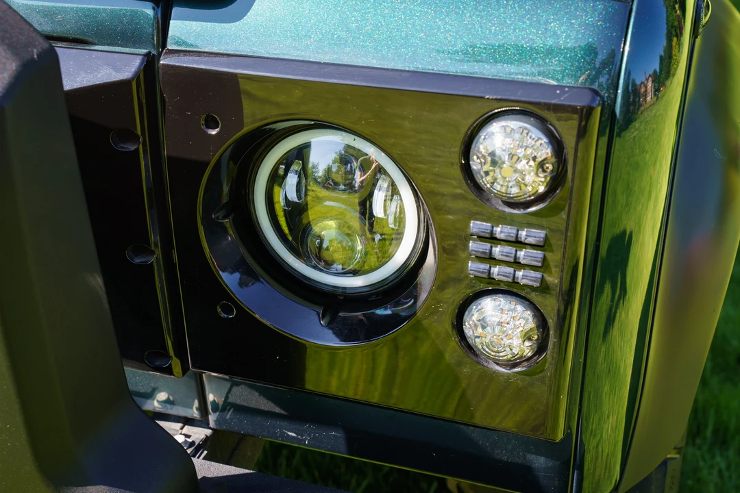 2012 Land Rover Defender 110 - Image 30 of 31