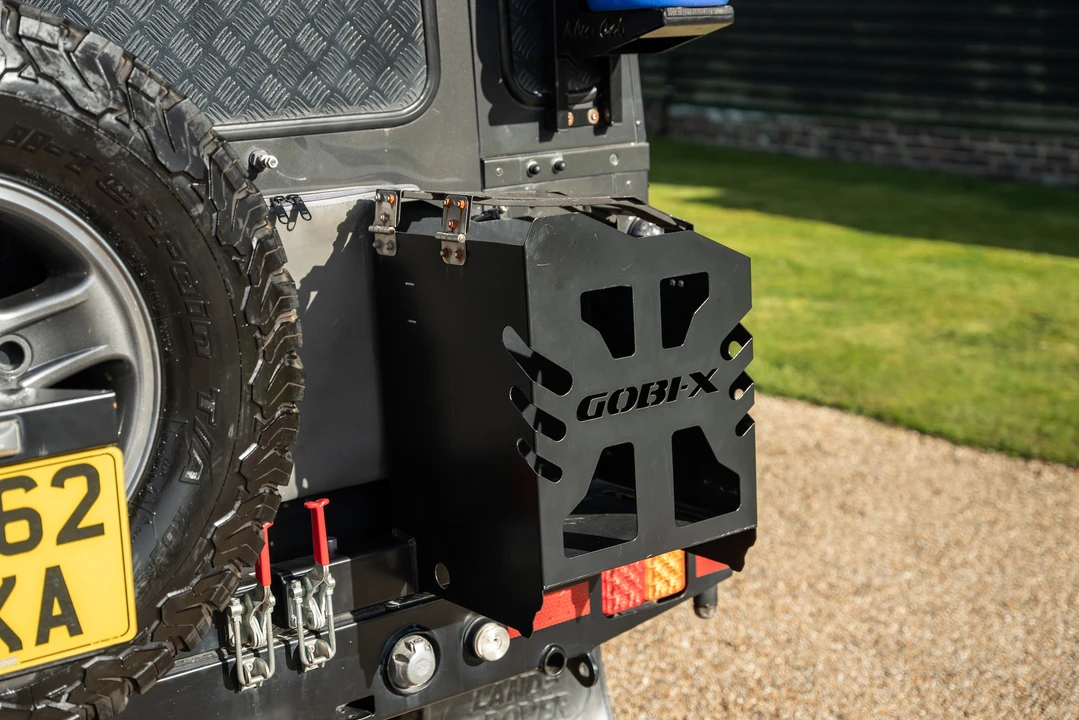 2012 Land Rover Defender 110 - Image 24 of 31