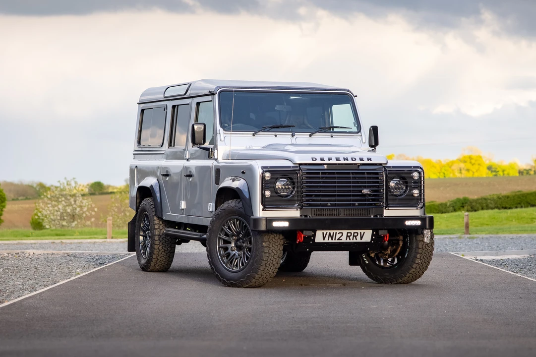 2012 Land Rover Defender 110 - Image 8 of 31