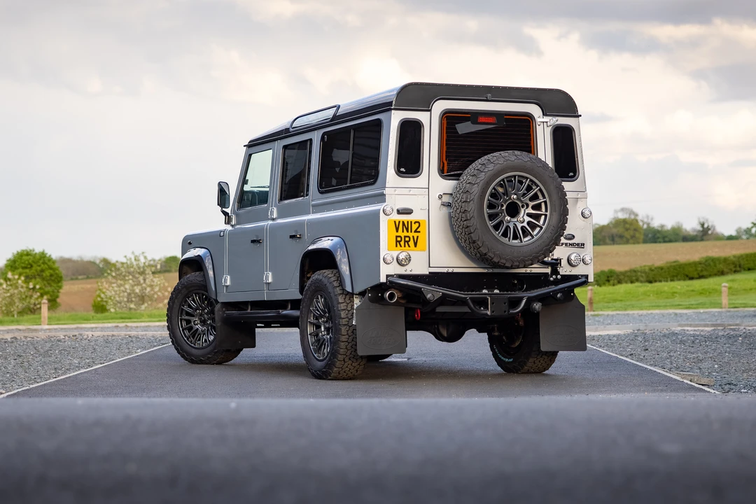 2012 Land Rover Defender 110 - Image 21 of 31
