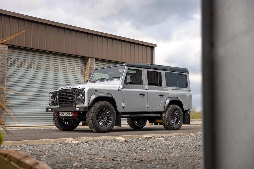 2012 Land Rover Defender 110 - Image 28 of 31