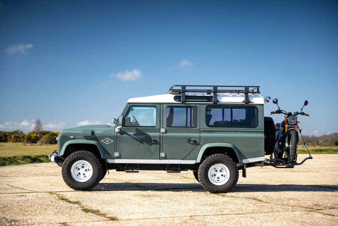 2012 Land Rover Defender 110 - Image 4 of 31