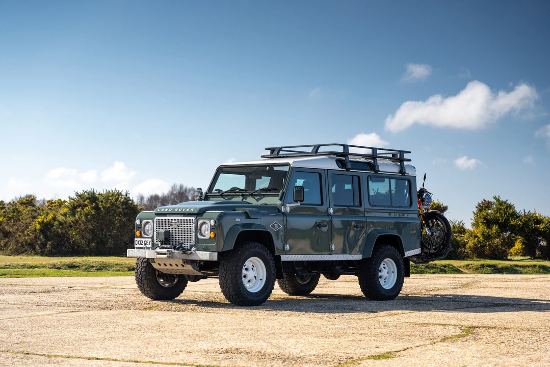 2012 Land Rover Defender 110 - Image 9 of 31