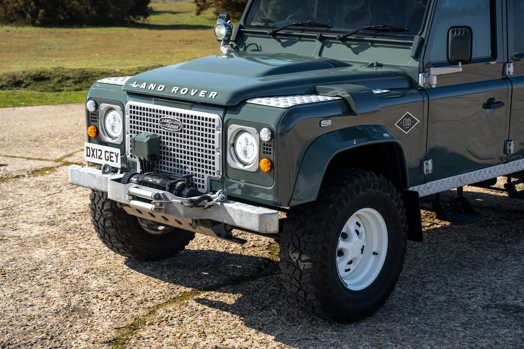 2012 Land Rover Defender 110 - Image 30 of 31
