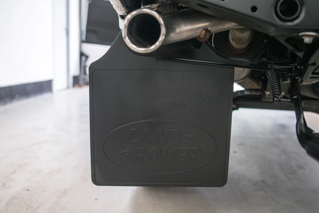 2012 Land Rover Defender 110 - Image 14 of 31
