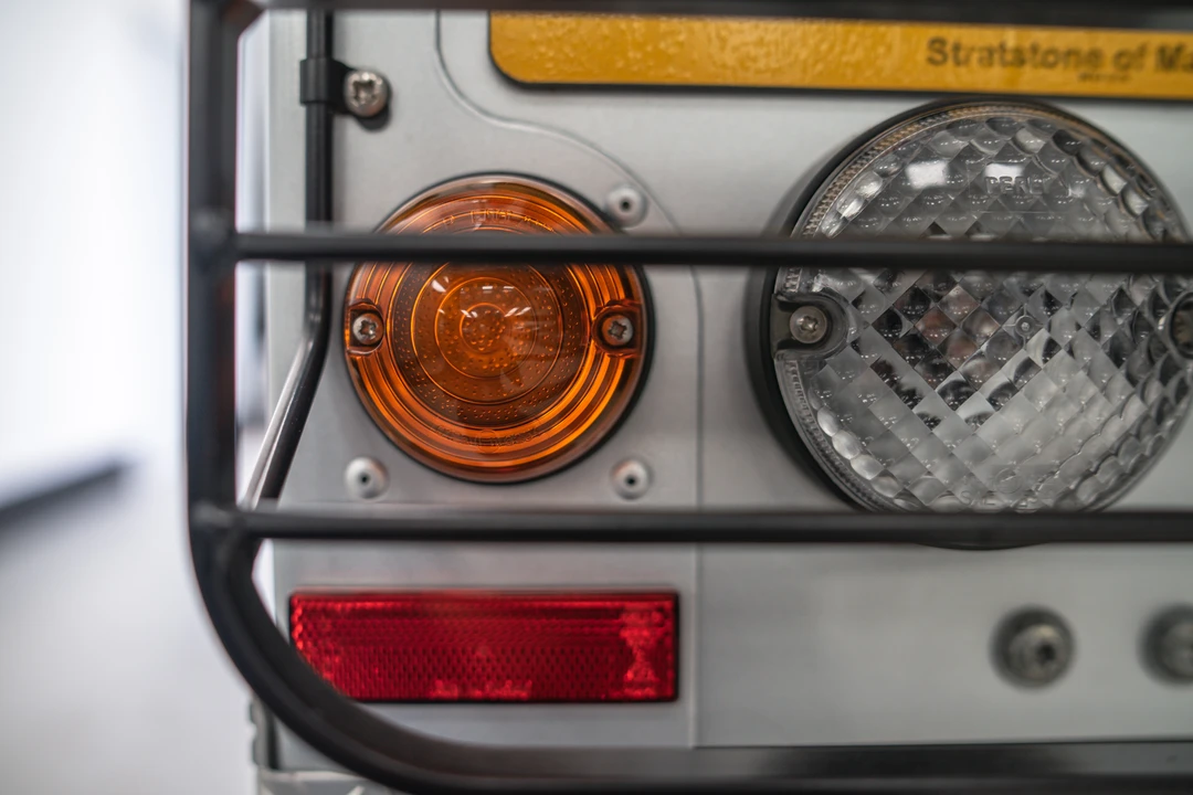 2012 Land Rover Defender 110 - Image 17 of 31