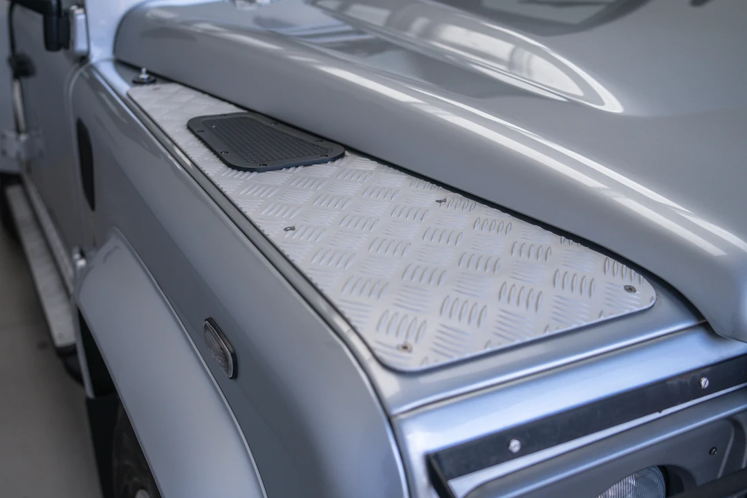 2012 Land Rover Defender 110 - Image 29 of 31