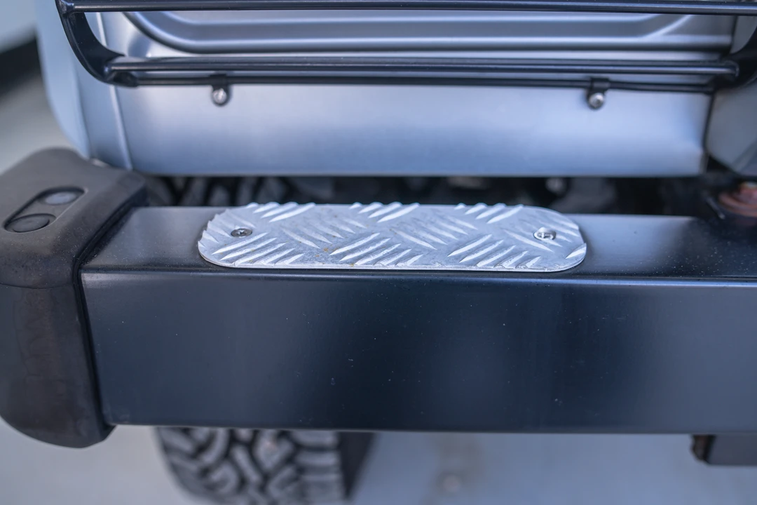 2012 Land Rover Defender 110 - Image 23 of 31
