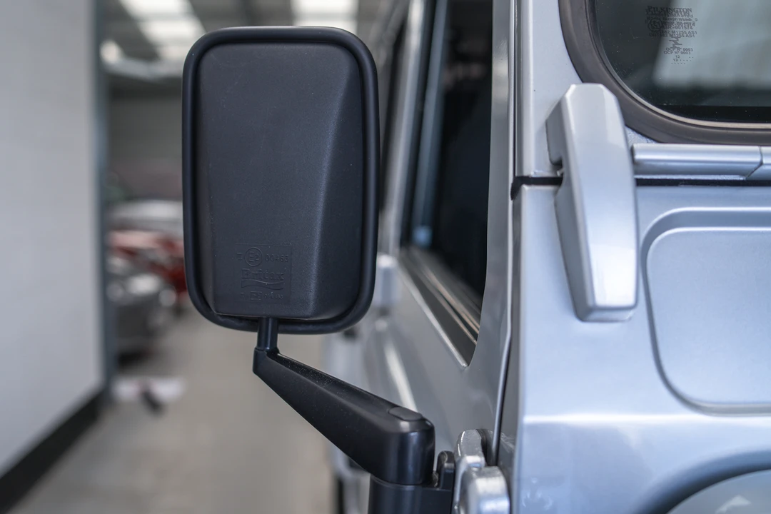 2012 Land Rover Defender 110 - Image 25 of 31