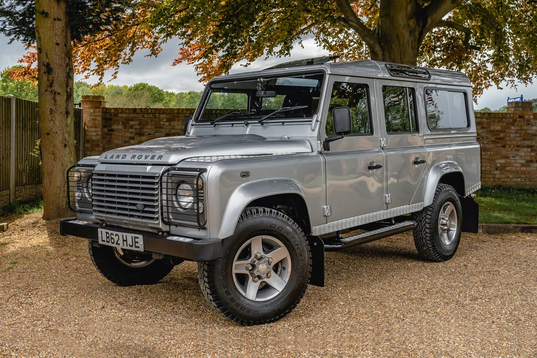2012 Land Rover Defender 110 - Image 2 of 31