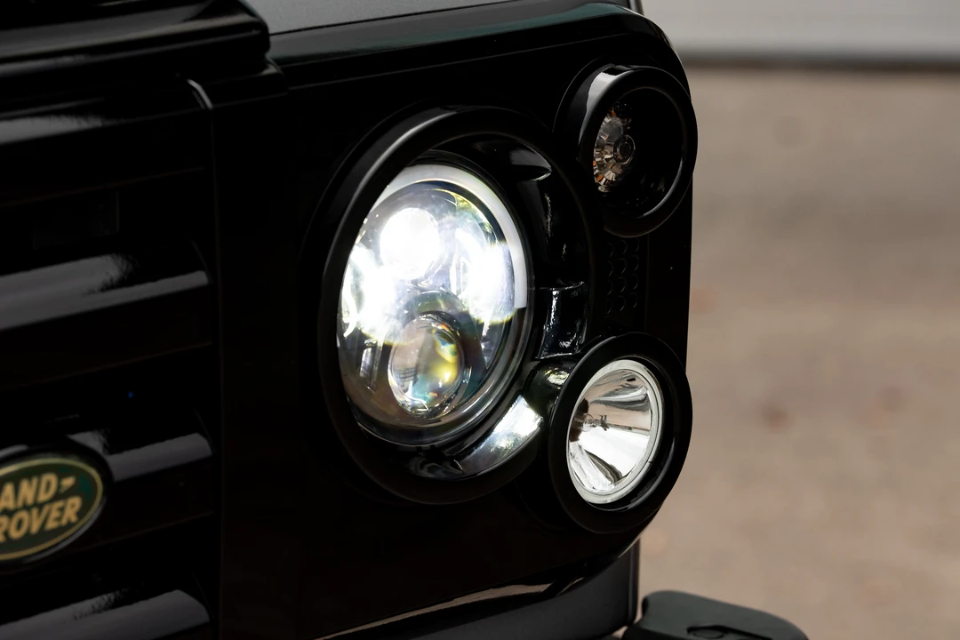 2012 Land Rover Defender 110 - Image 30 of 31