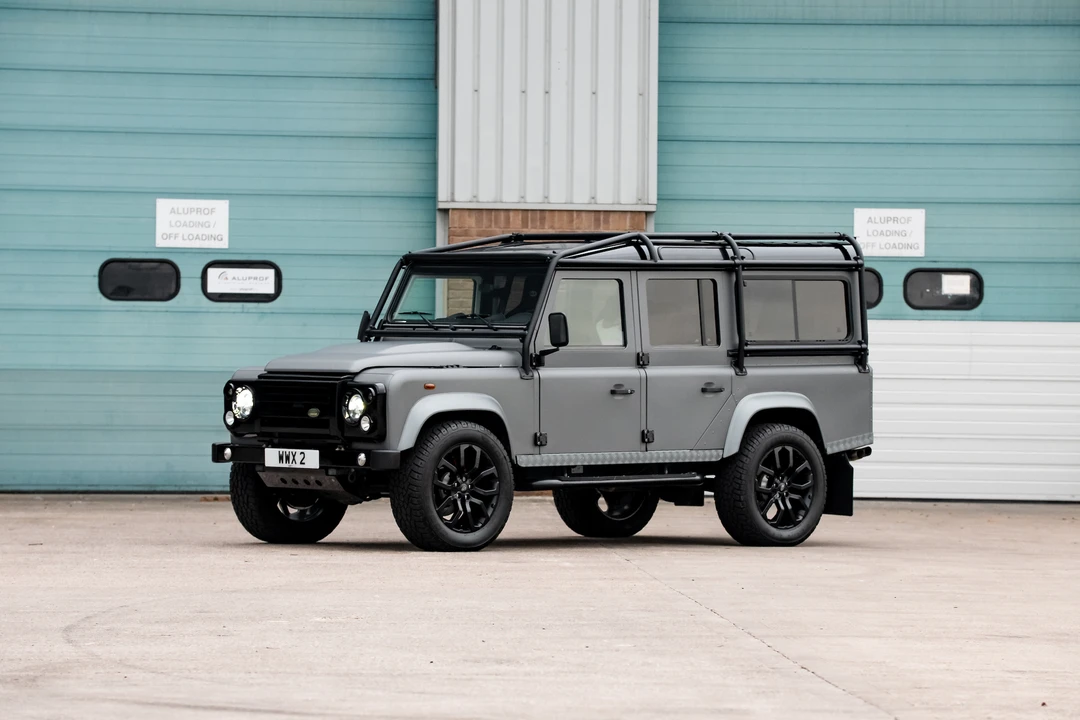2012 Land Rover Defender 110 - Image 10 of 31