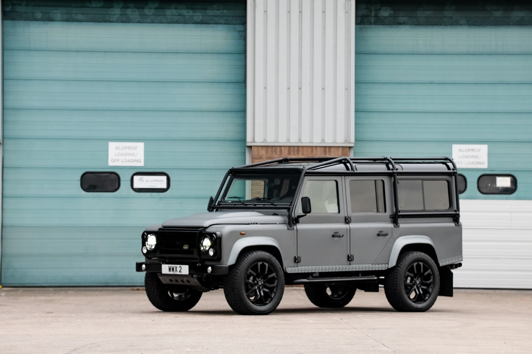 2012 Land Rover Defender 110 - Image 16 of 31